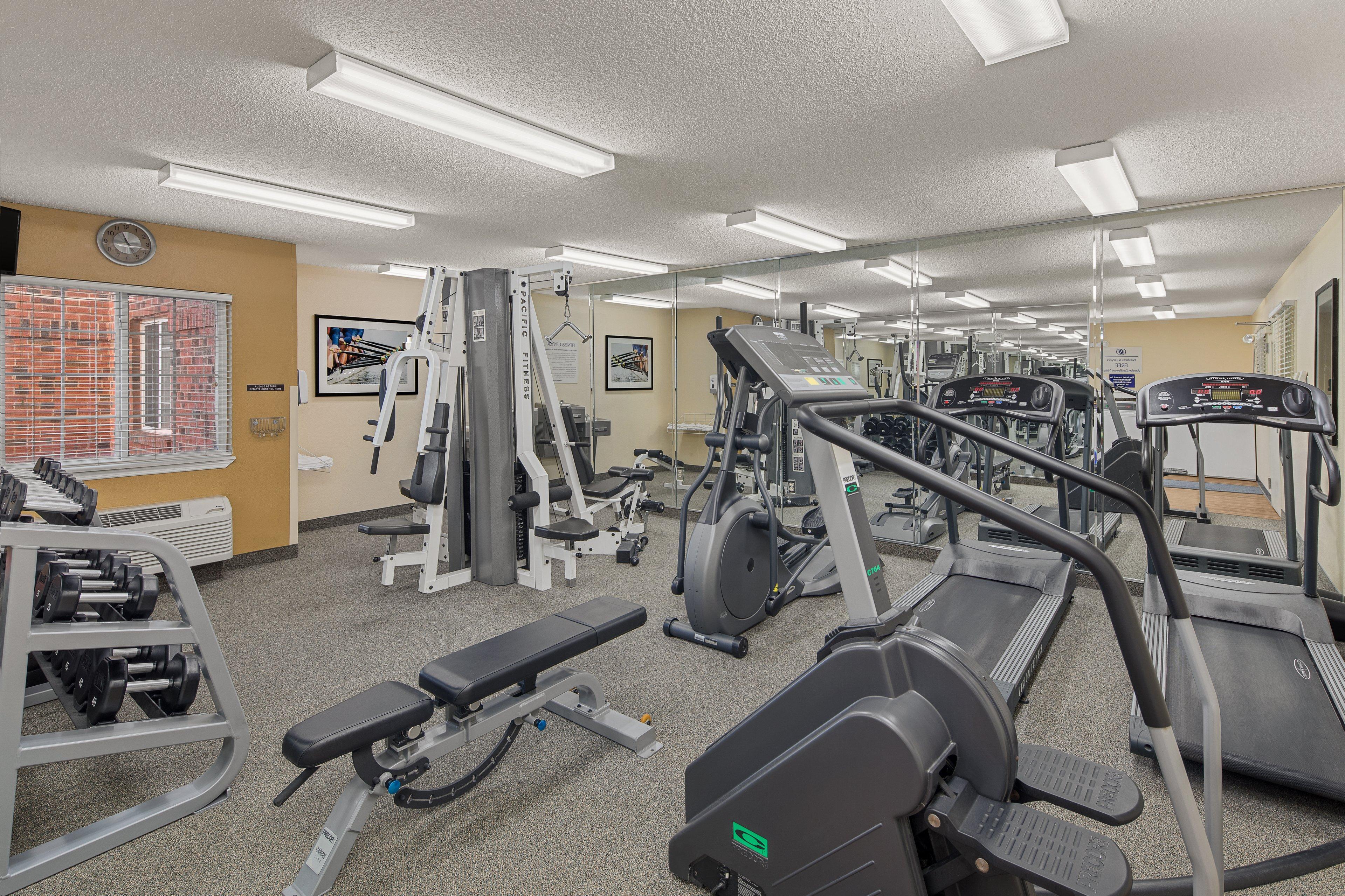 Candlewood Suites Raleigh Crabtree By Ihg Exterior foto
