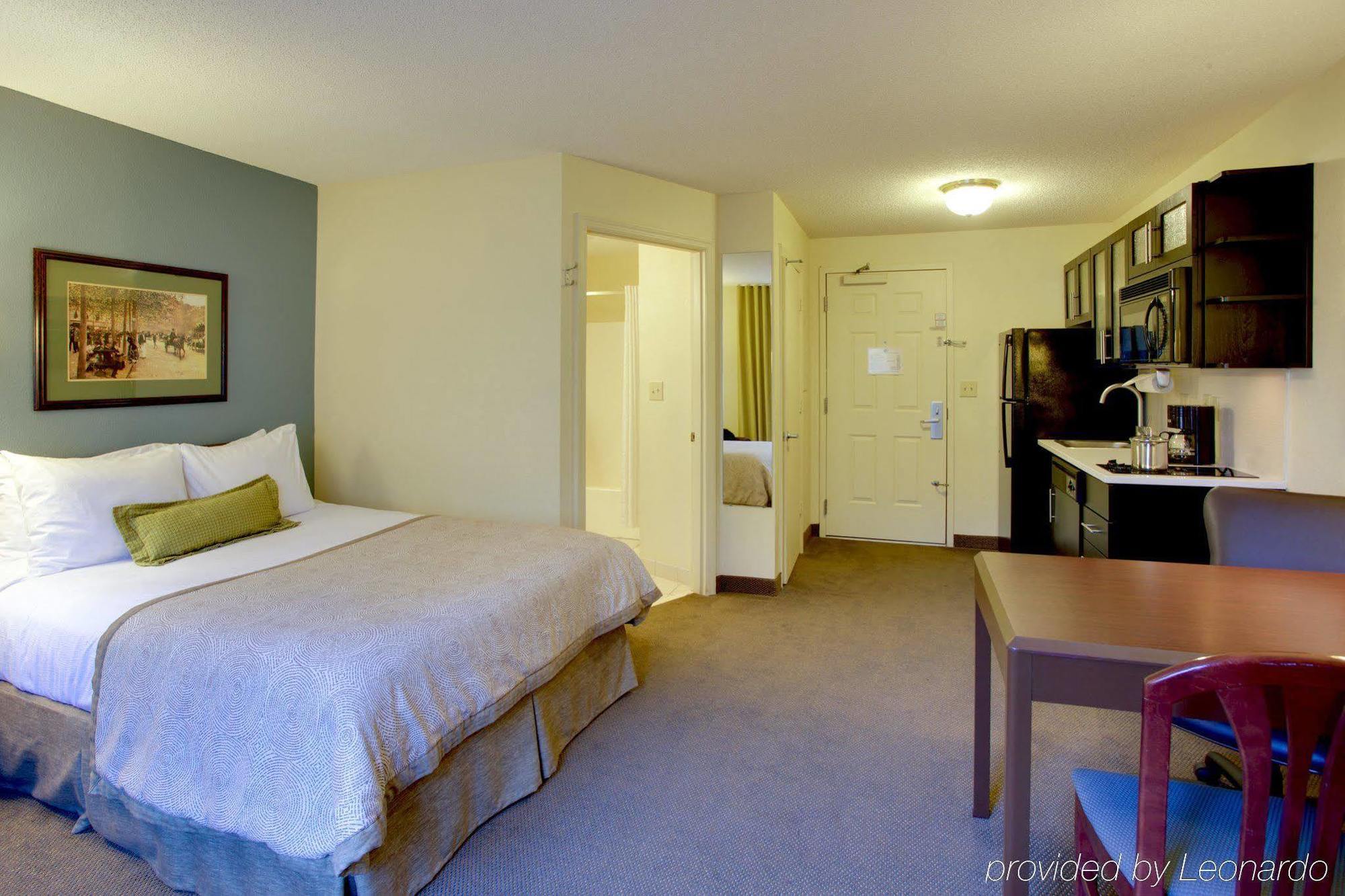 Candlewood Suites Raleigh Crabtree By Ihg Exterior foto