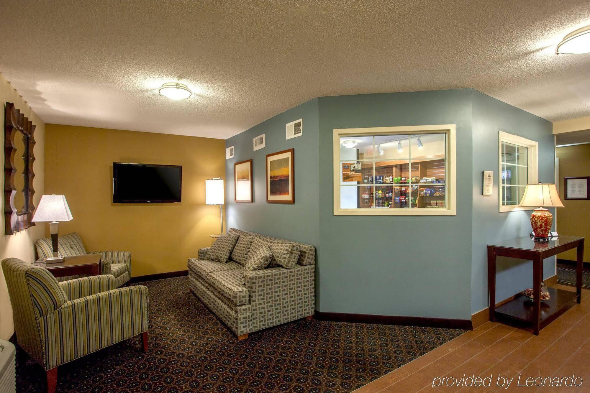 Candlewood Suites Raleigh Crabtree By Ihg Exterior foto