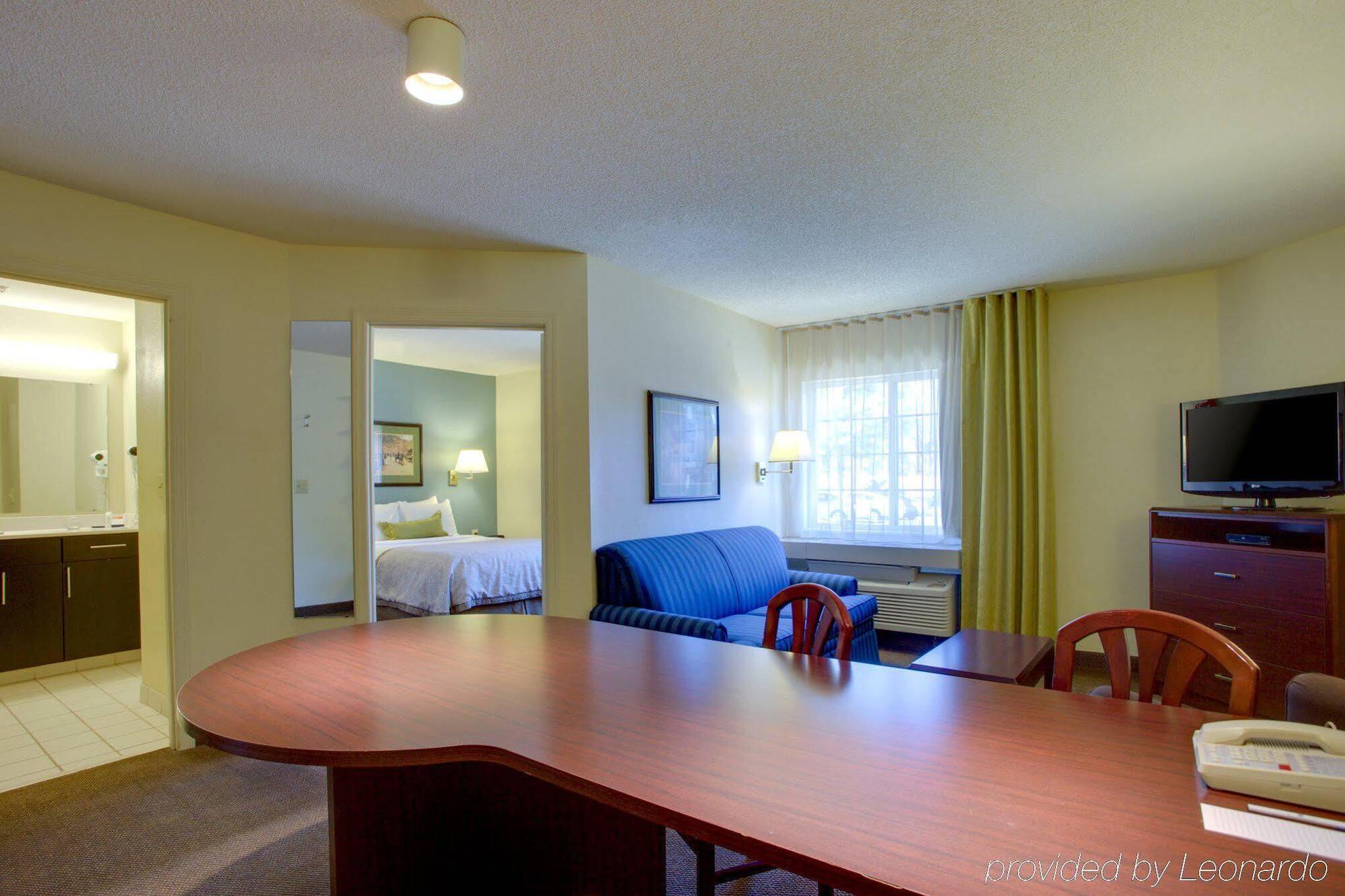 Candlewood Suites Raleigh Crabtree By Ihg Exterior foto